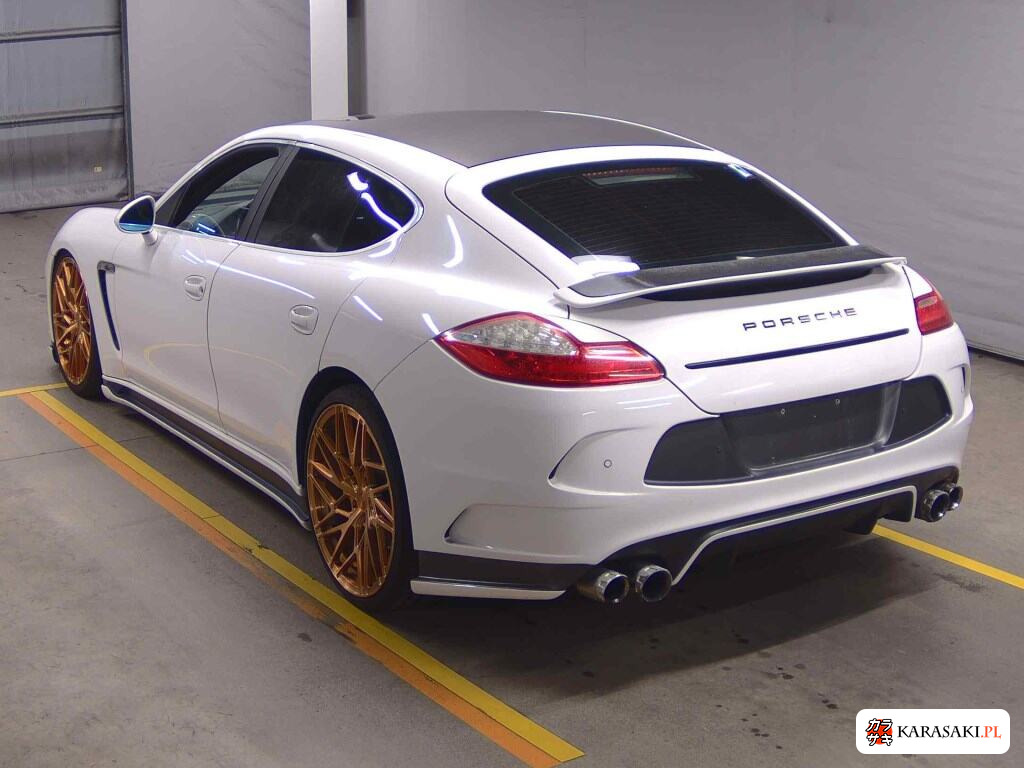 2010 Porsche Panamera 5D 4WD 4S Sport Chrono Package 2