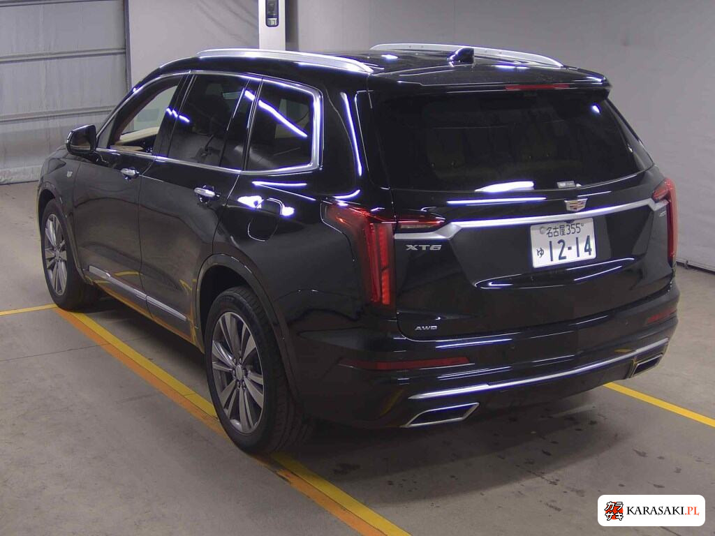 2021 Cadillac XT6 4WD Platinum 2
