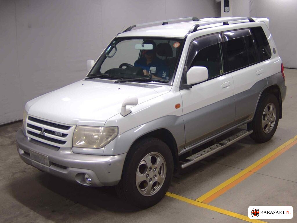 2000 Mitsubishi Pajero Io 5D 4WD 3