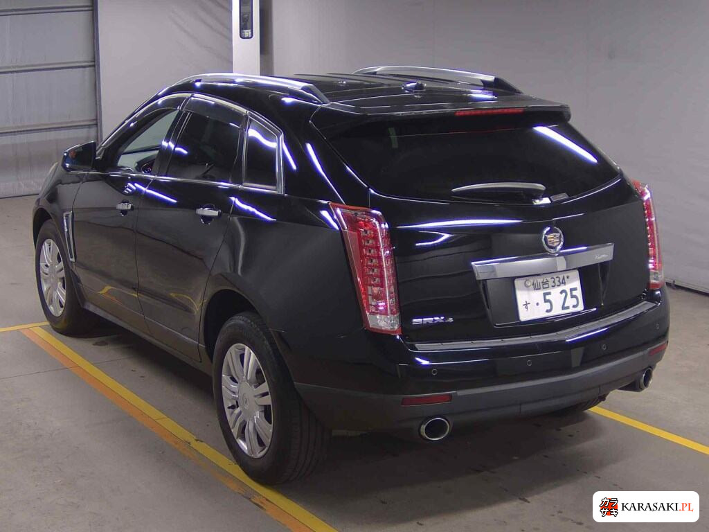 Cadillac SRX Crossover 2015 z aukcji japońskiej