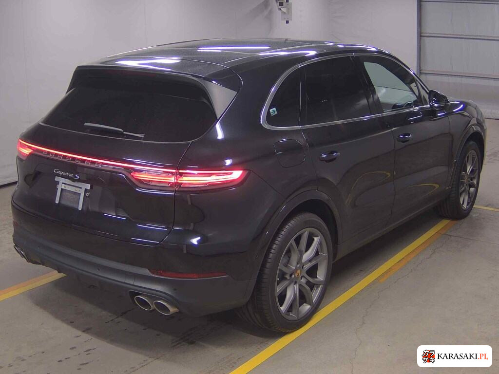 Porsche Cayenne 2019 z aukcji japońskiej