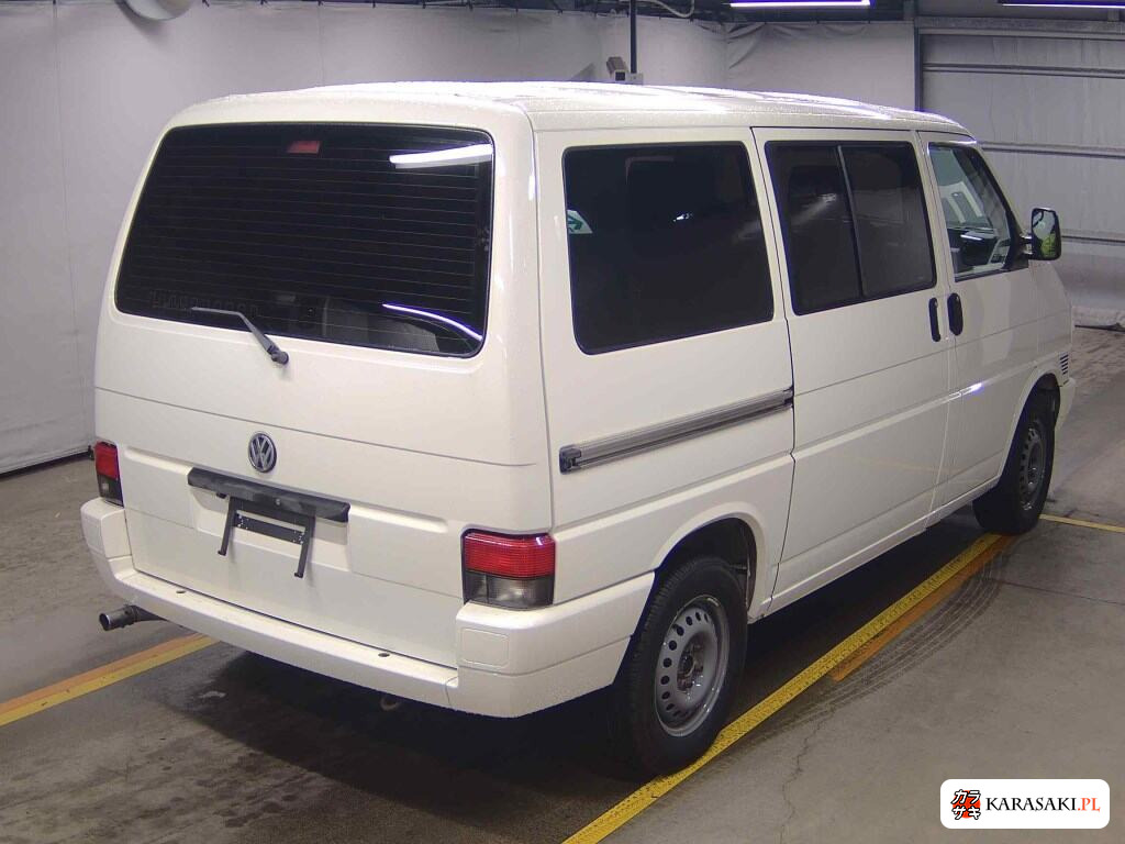 2004 Volkswagen Vanagon Base Grade 4