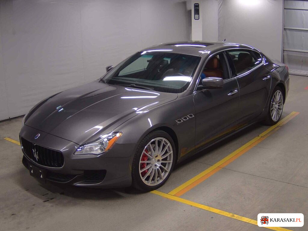 Maserati Quattroporte 2017 z aukcji japońskiej