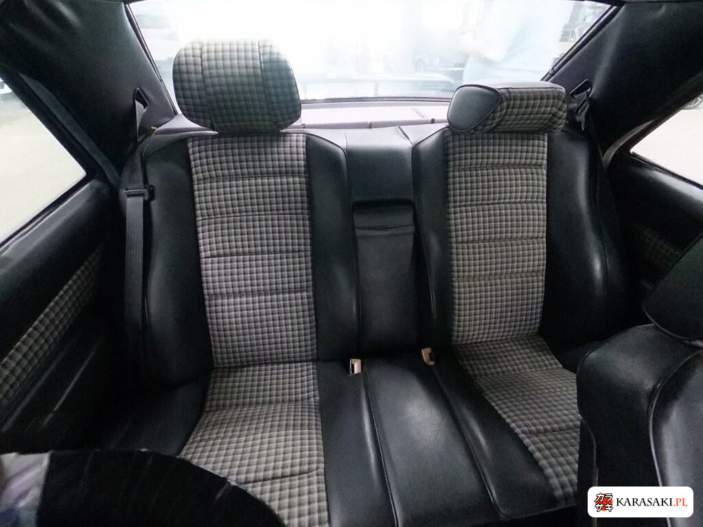1986 Mercedes-Benz 190 Class 190E2.3-16 6