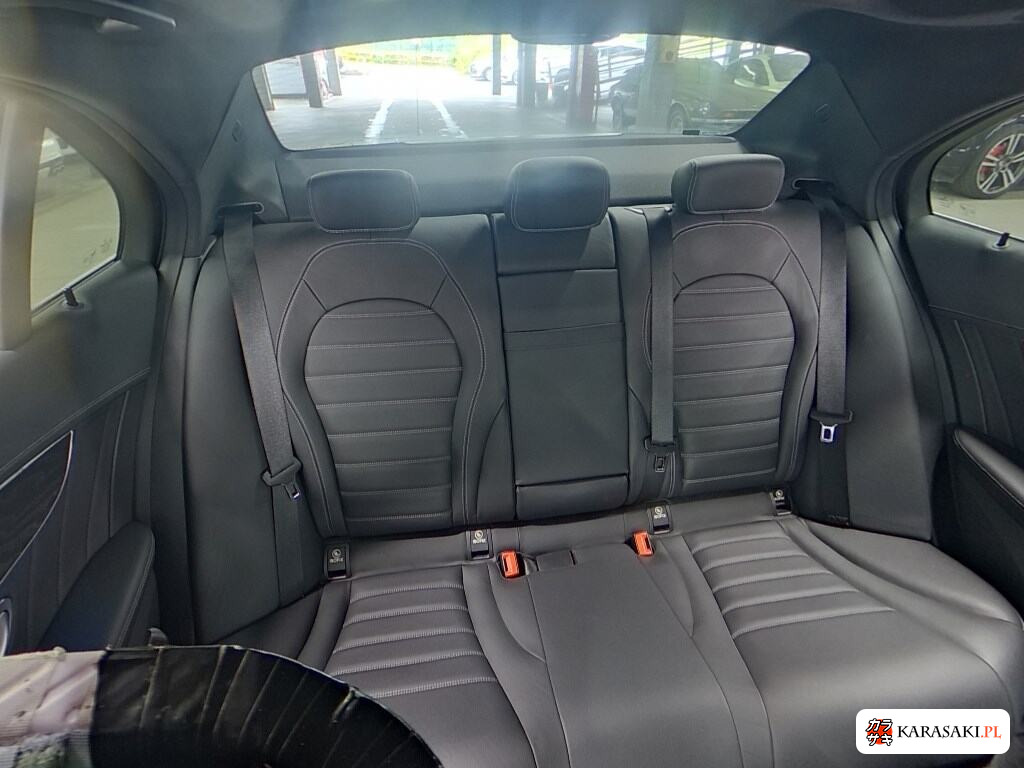 Mercedes Benz C-Class 2016 z aukcji japońskiej