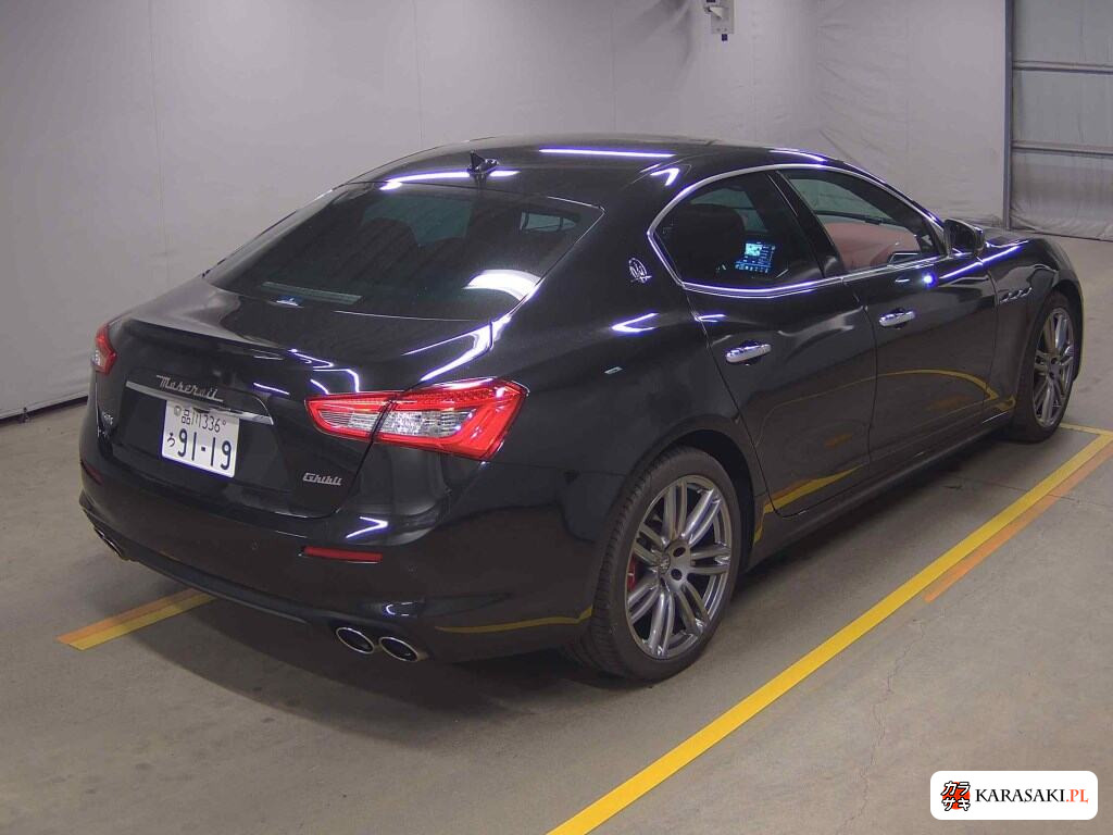 Maserati Ghibli 2018 z aukcji japońskiej