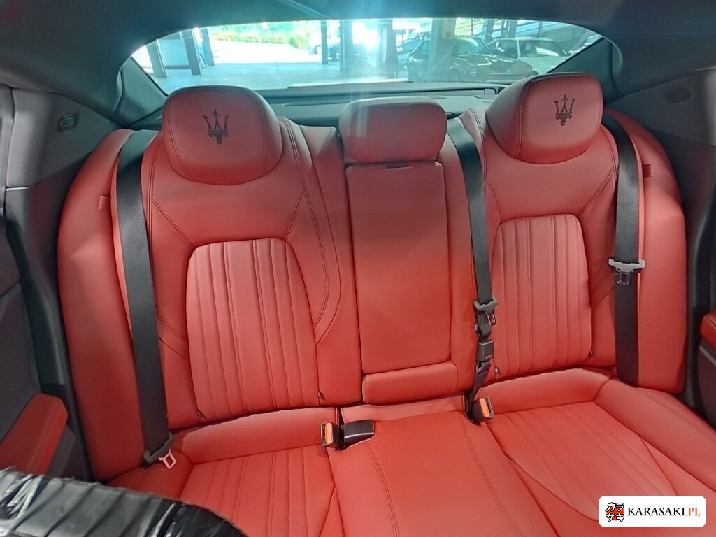 Maserati Ghibli 2018 z aukcji japońskiej