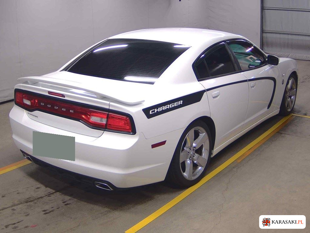 Dodge Charger 2013 z aukcji japońskiej