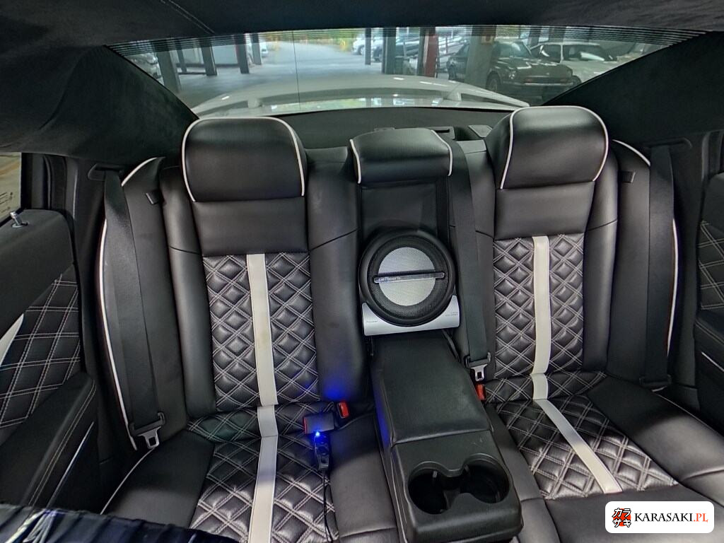 Dodge Charger 2013 z aukcji japońskiej