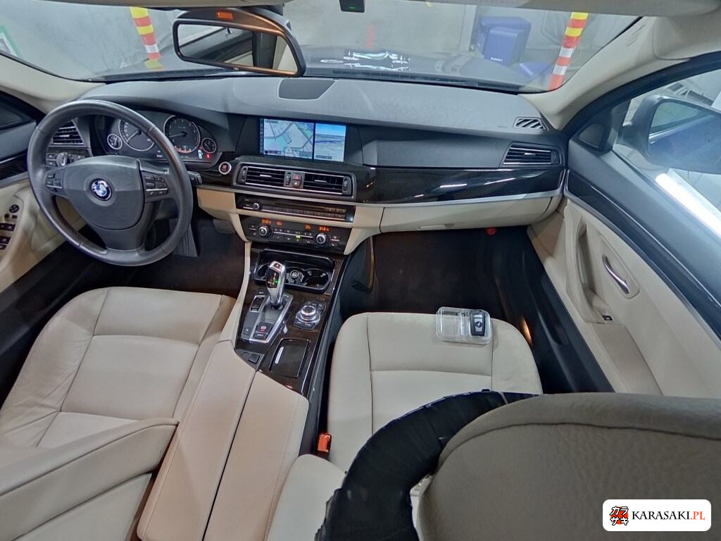 BMW 5 Series 2011 z aukcji japońskiej