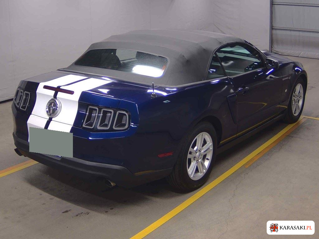 Ford Mustang 2012 z aukcji japońskiej