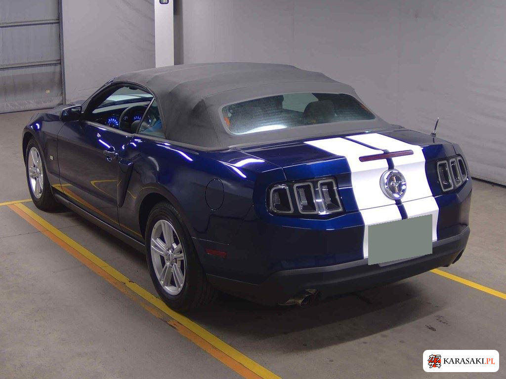 Ford Mustang 2012 z aukcji japońskiej