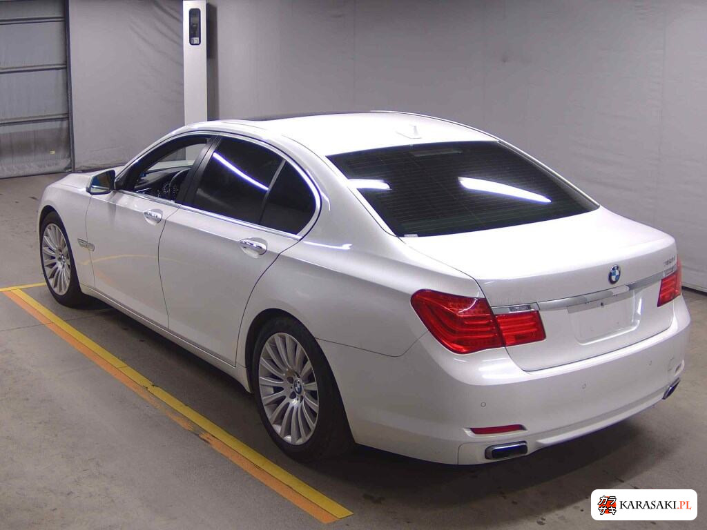 BMW 7 Series 2009 z aukcji japońskiej