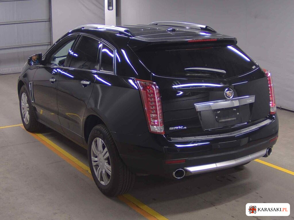 Cadillac SRX Crossover 2013 z aukcji japońskiej