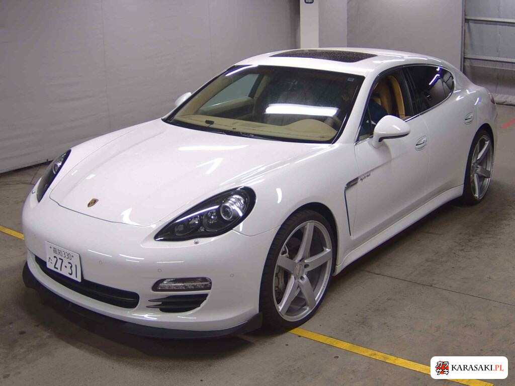 2012 Porsche Panamera 5D S Hybrid 3