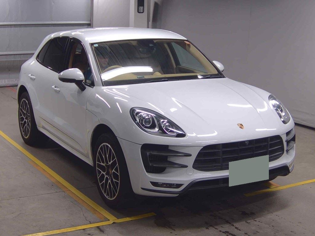 Porsche Macan 2016 z aukcji japońskiej