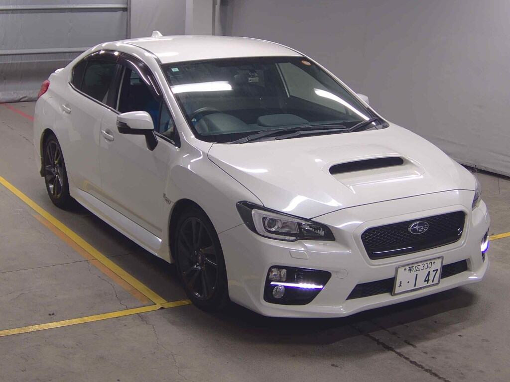 Subaru WRX S4 2014 z aukcji japońskiej