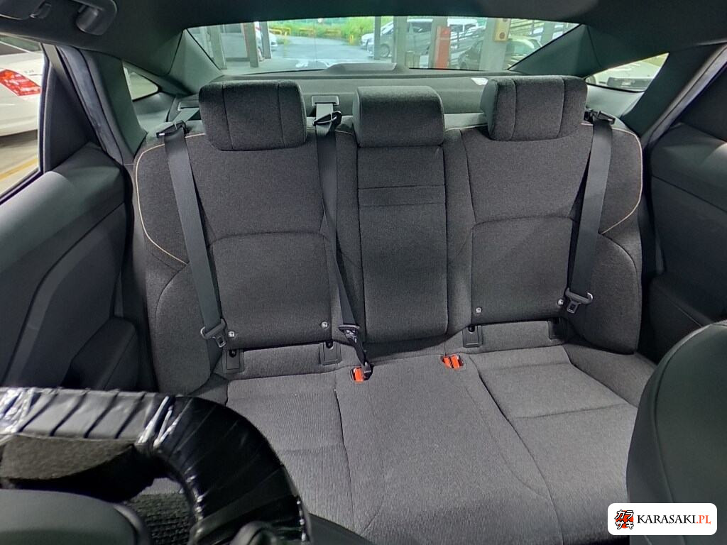 2023 Toyota Crown Crossover 4WD G Advanced 6