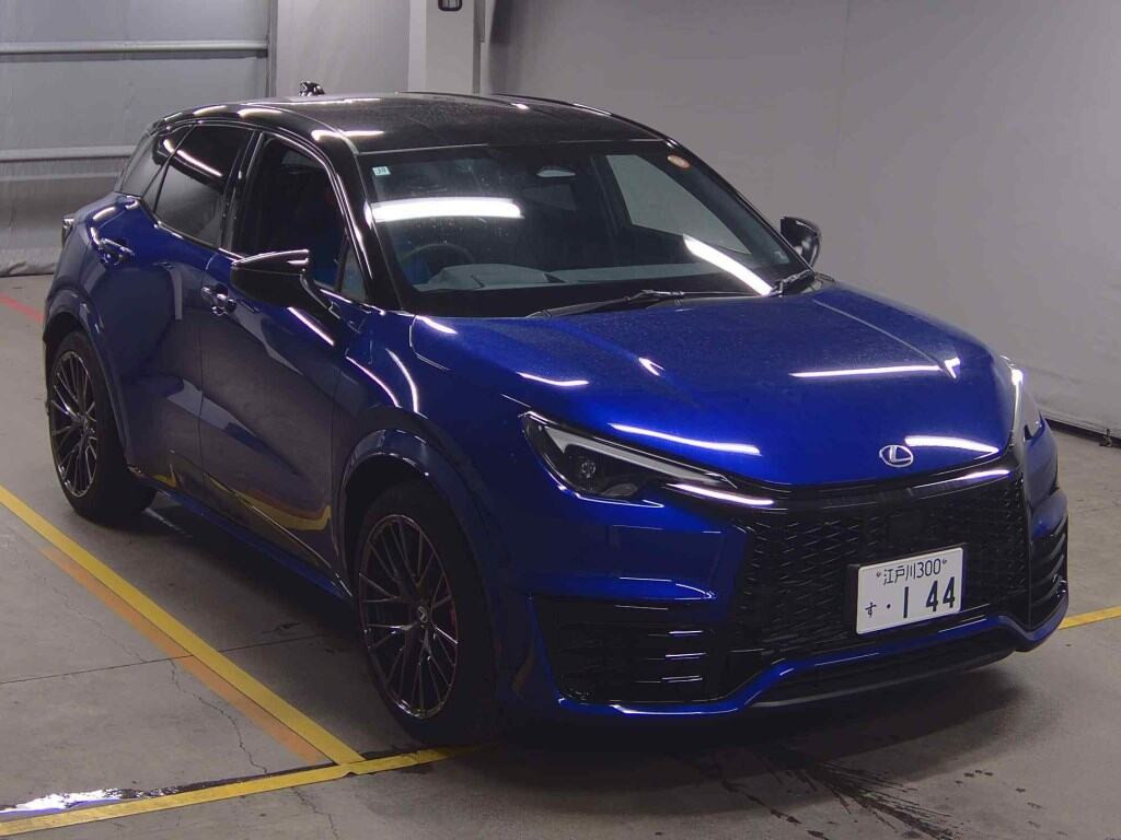 Lexus LBX 2025 z aukcji japońskiej