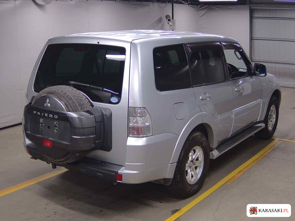 2013 Mitsubishi Pajero 5D 4WD Long GR 4