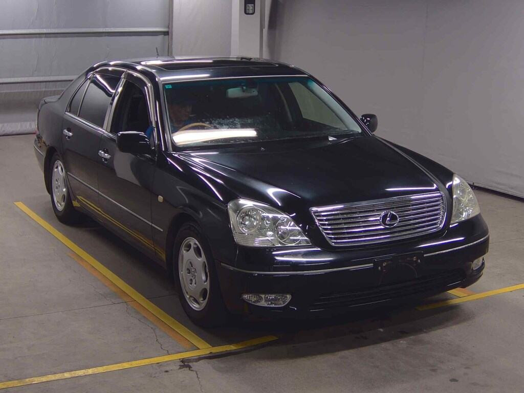 Toyota Celsior 2003 z aukcji japońskiej