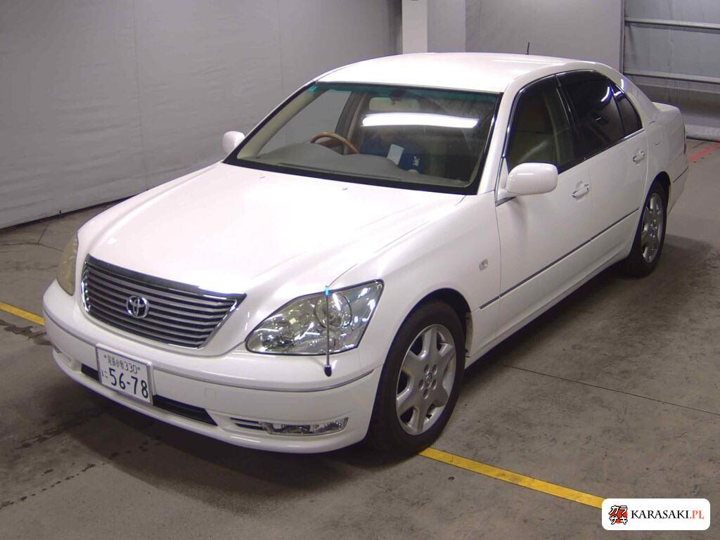 2004 Toyota Celsior C Version 3