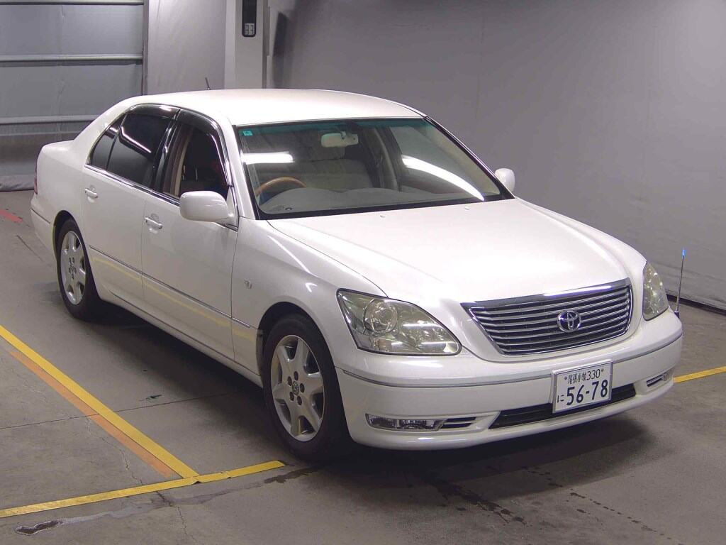 Toyota Celsior 2004 z aukcji japońskiej