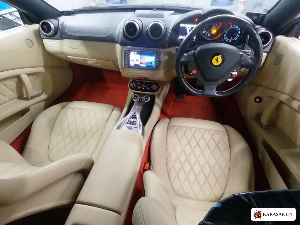 2010 Ferrari California Base Grade 5