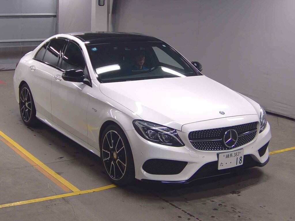 Mercedes-AMG C-Class 2017 z aukcji japońskiej