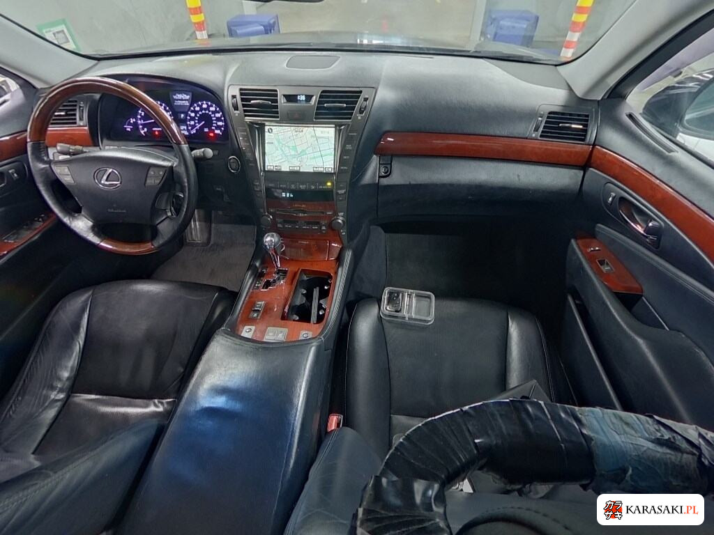 2012 Lexus (us) LS460 5