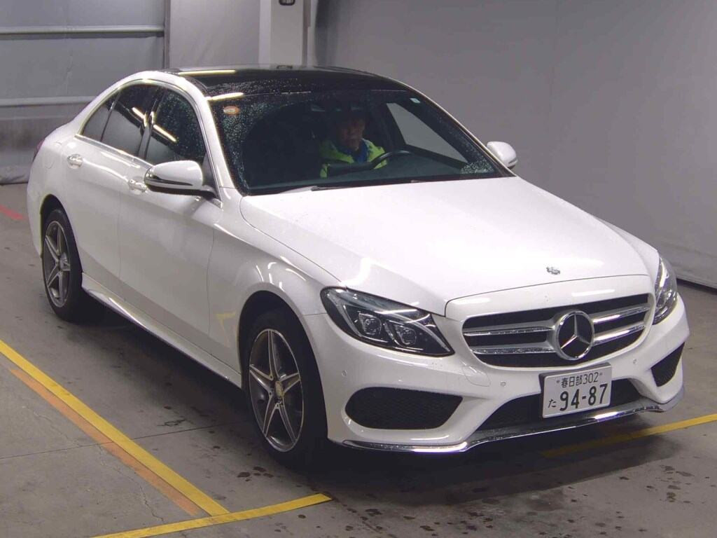 Mercedes-Benz C-Class 2015 z aukcji japońskiej