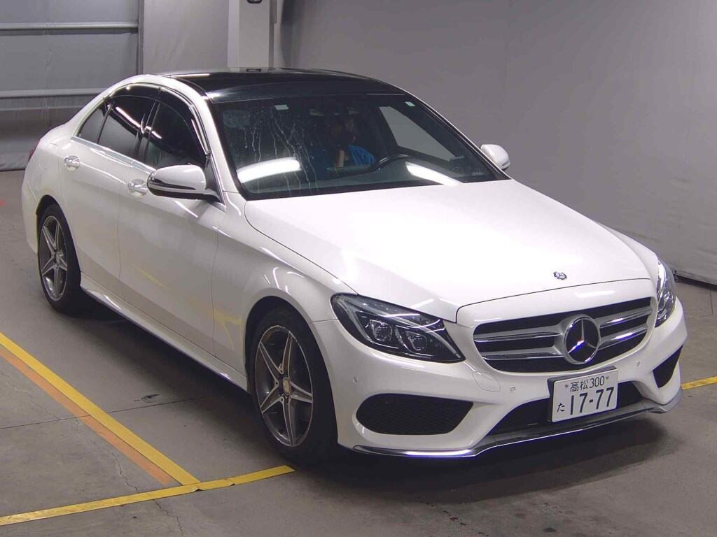 Mercedes-Benz C-Class 2015 z aukcji japońskiej