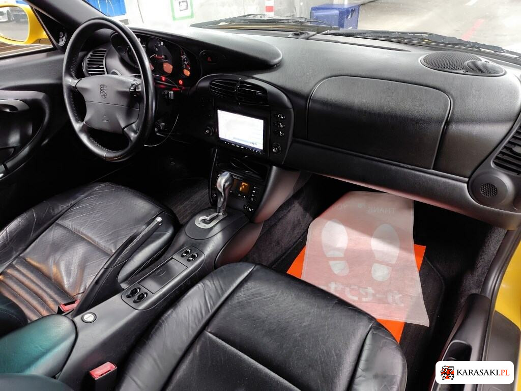 2000 Porsche 911 CP Carrera 5