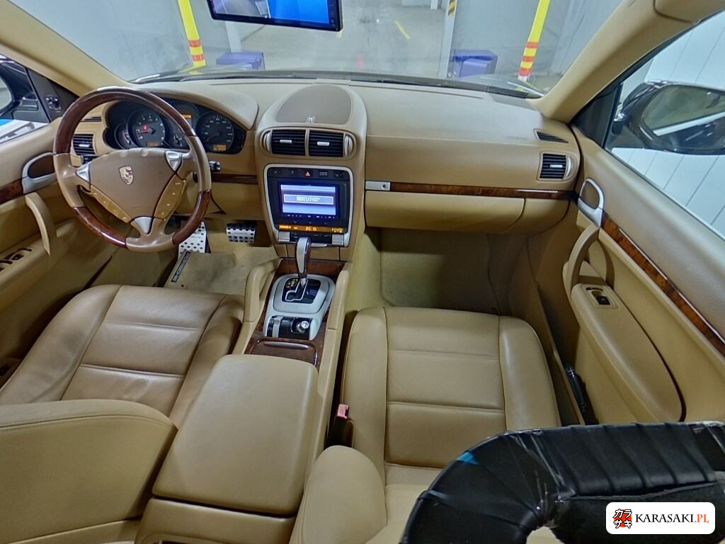 2011 Porsche Cayenne 4WD Base Grade 5