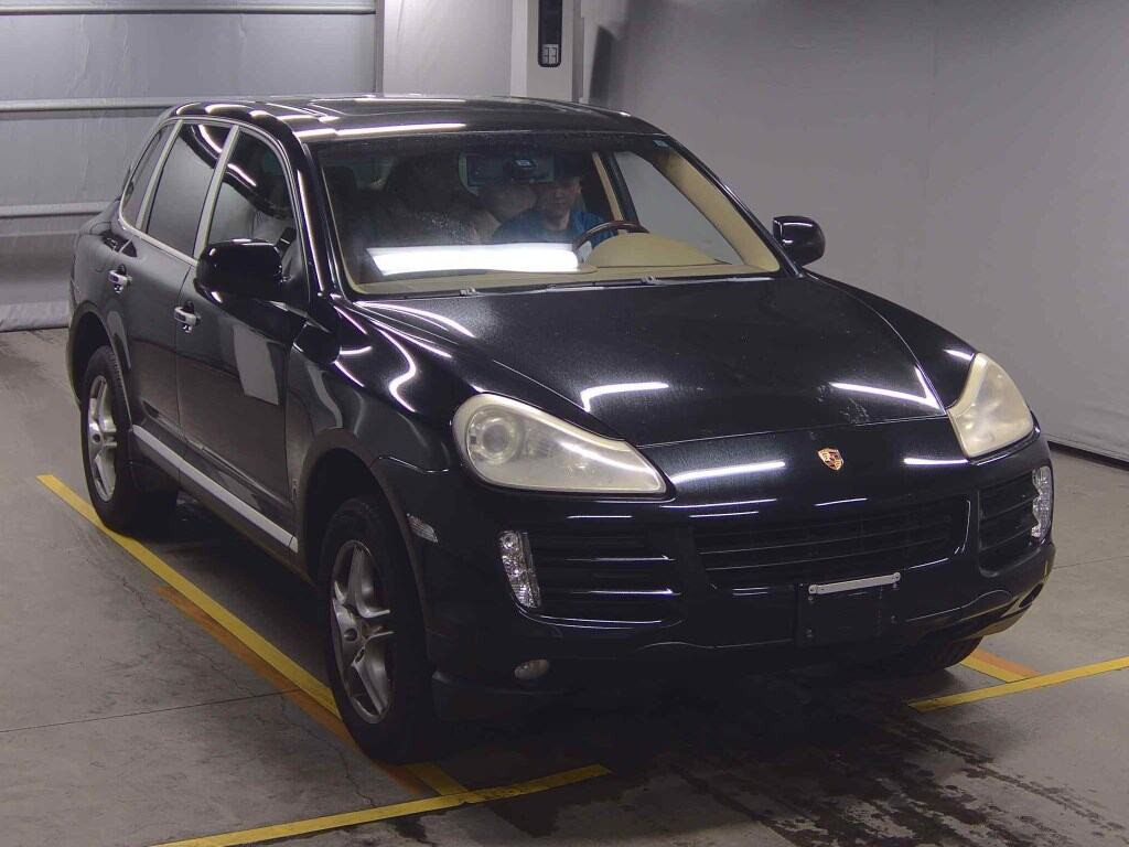 Porsche Cayenne 2011 z aukcji japońskiej