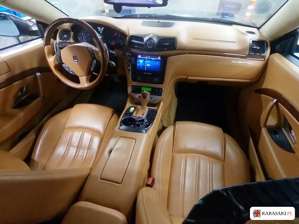 2011 Maserati Granturismo S 5