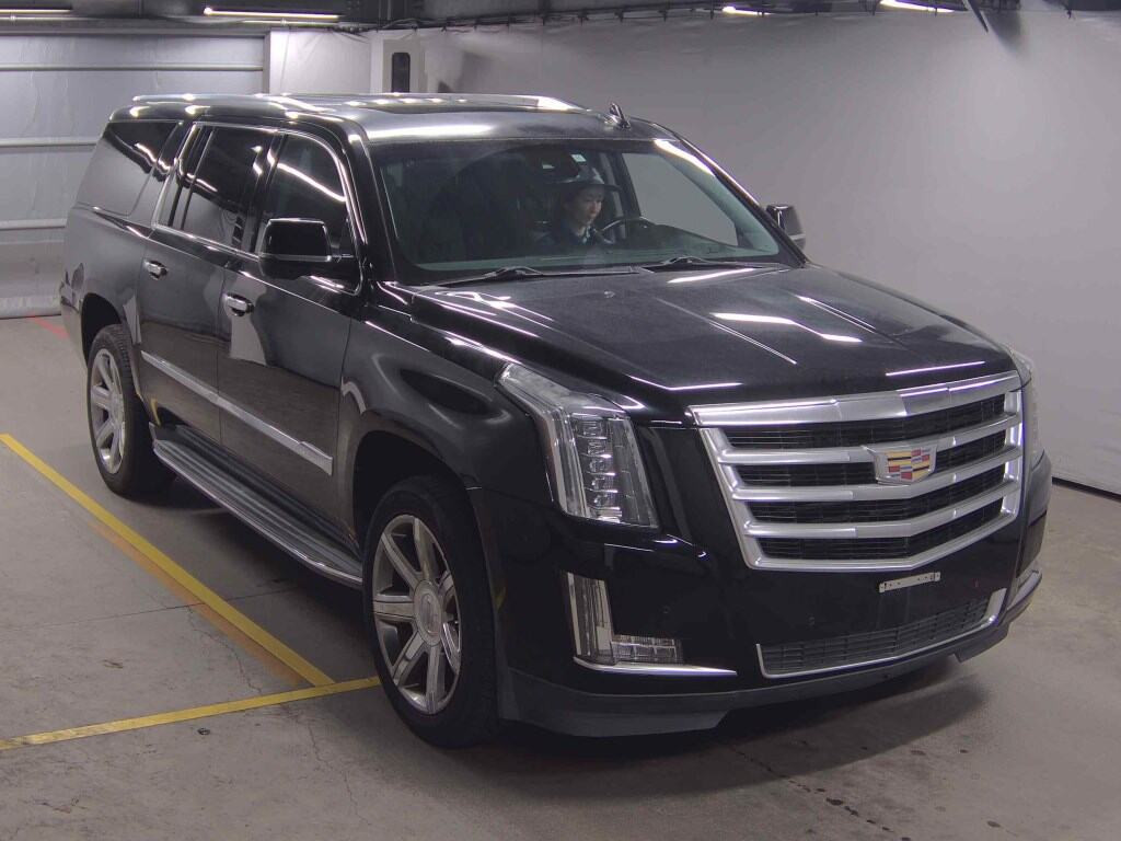 Cadillac Escalade 2019 z aukcji japońskiej