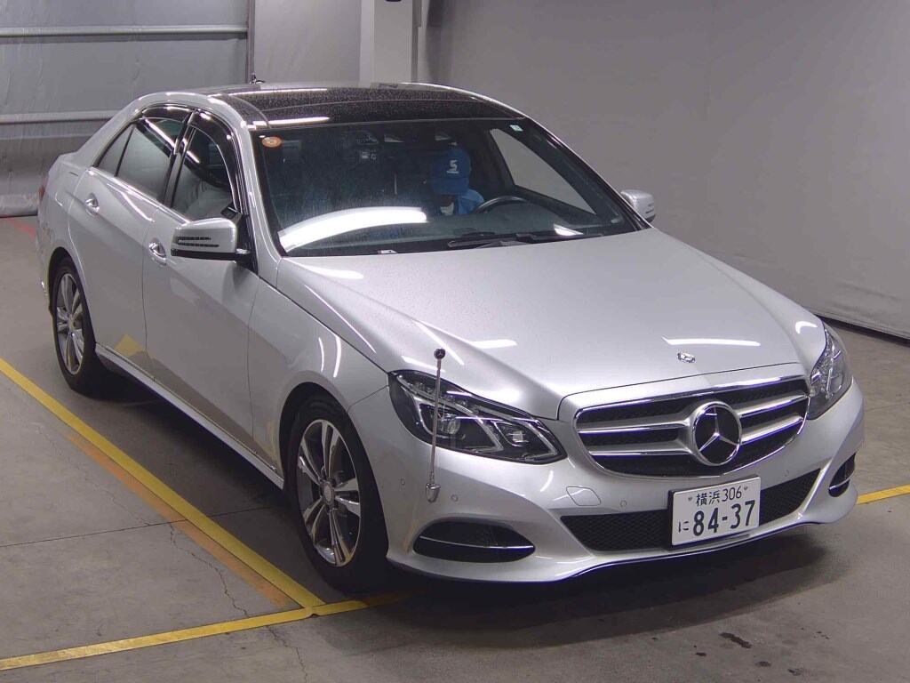 Mercedes-Benz E-Class 2015 z aukcji japońskiej