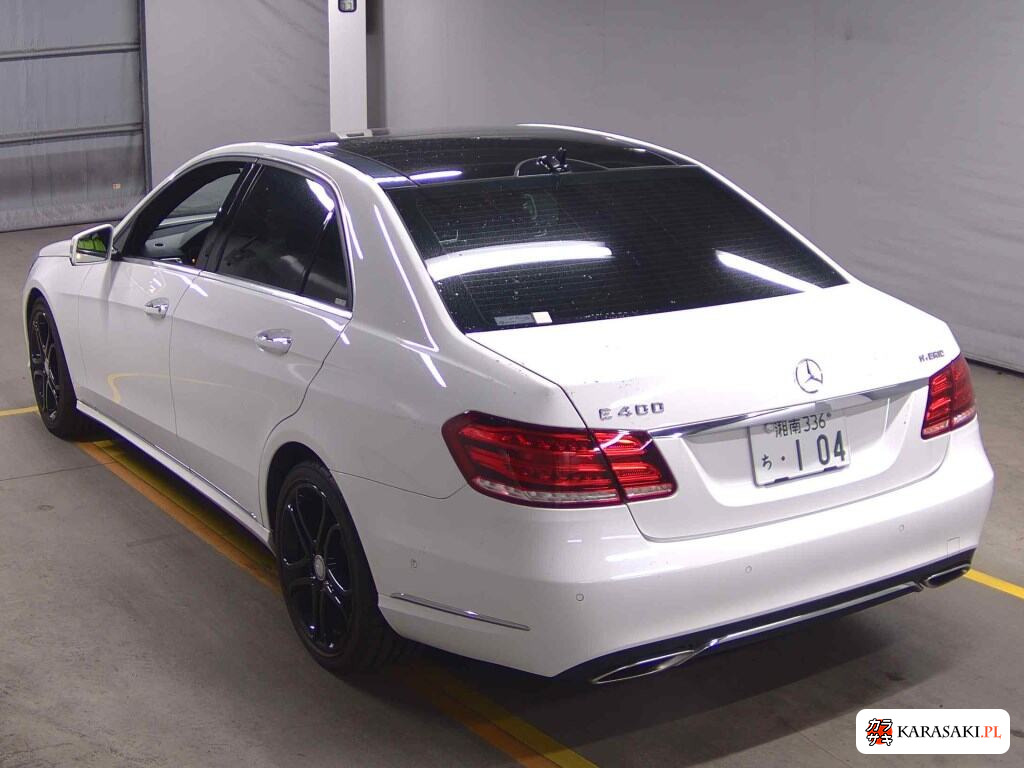 2013 Mercedes-Benz E-Class 4D E400 Hybrid Avantgarde 2