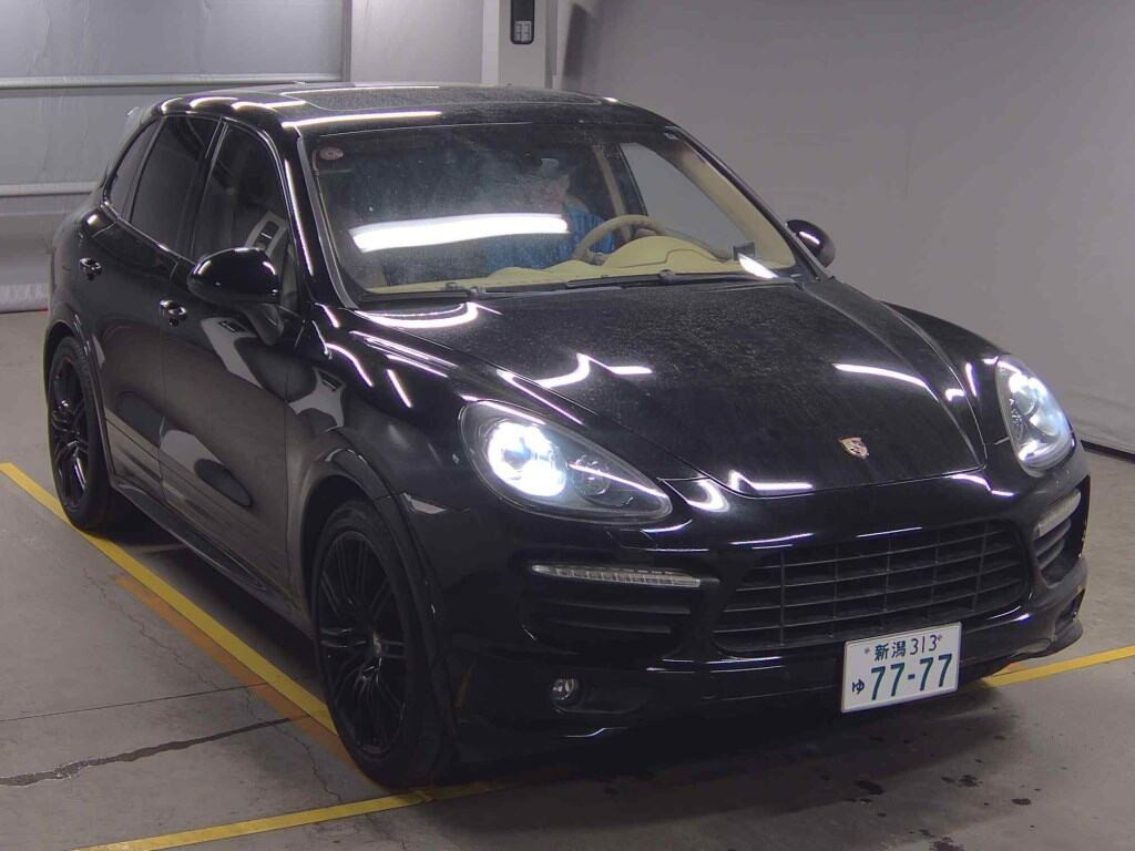 Porsche Cayenne 2014 z aukcji japońskiej