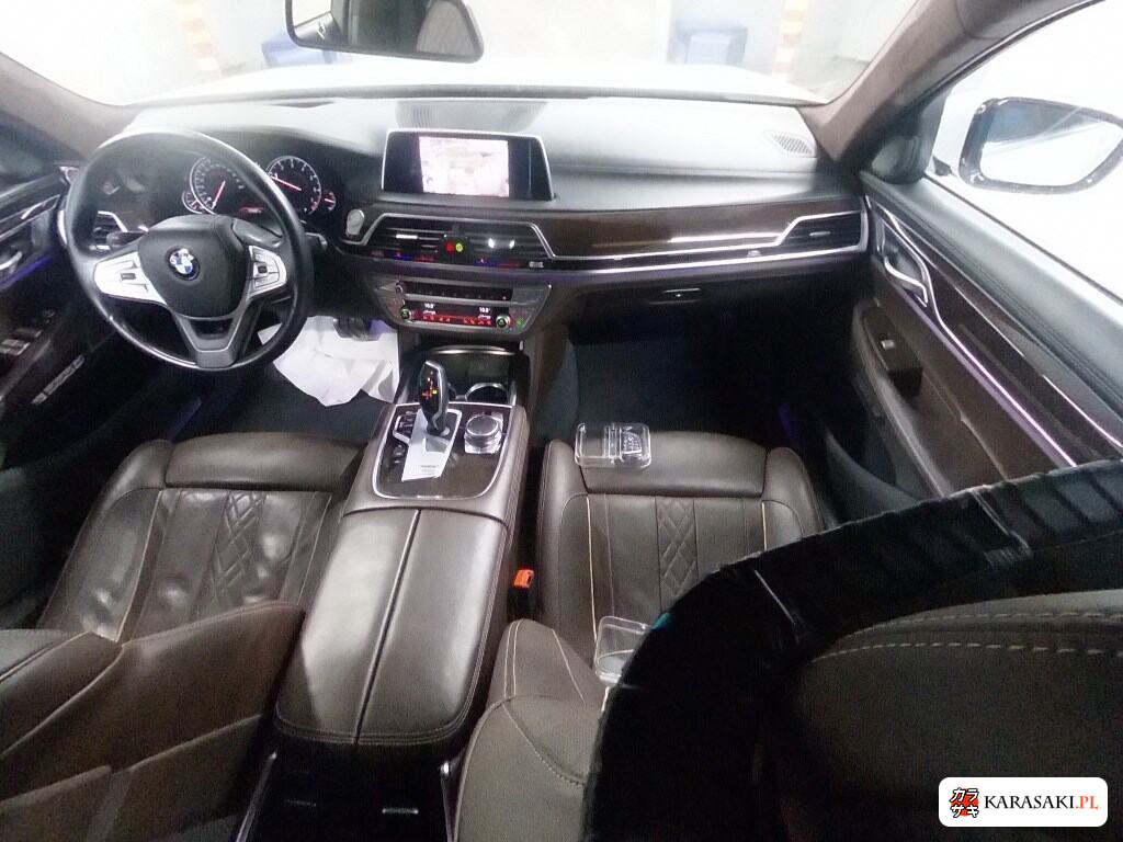 2016 BMW 7 Series 5