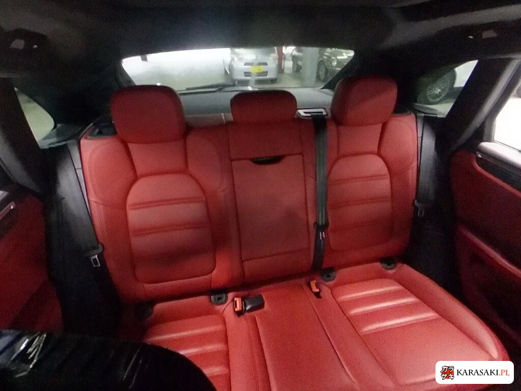 2015 Porsche Macan 4WD Turbo 6
