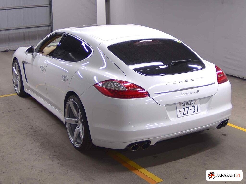 2012 Porsche Panamera 5D S Hybrid 2