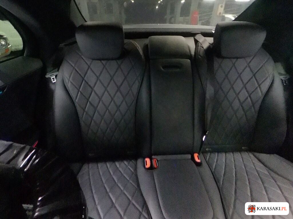 2021 Mercedes-Benz S-Class 4D 4WD S400D 4MATIC AMG Line 6