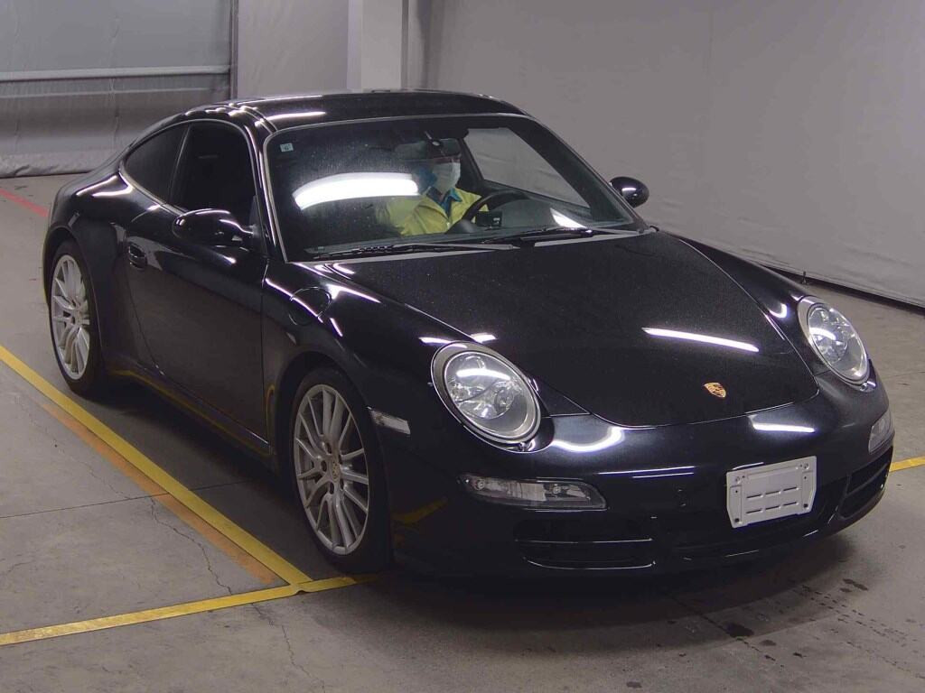 Porsche 911 2005 z aukcji japońskiej