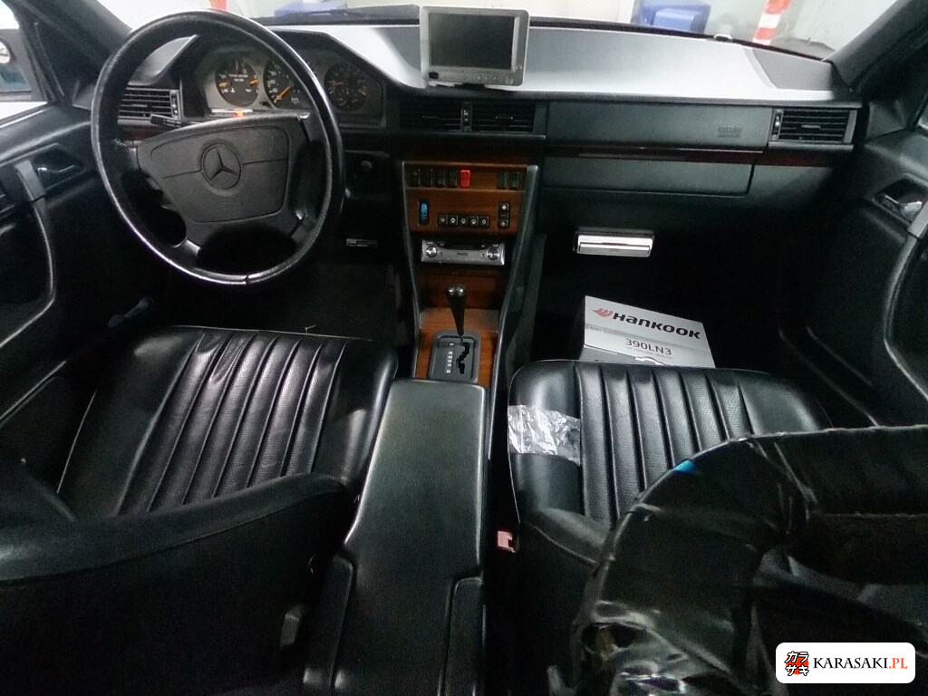 1994 Mercedes-Benz E-Class Stationwagon E320 5