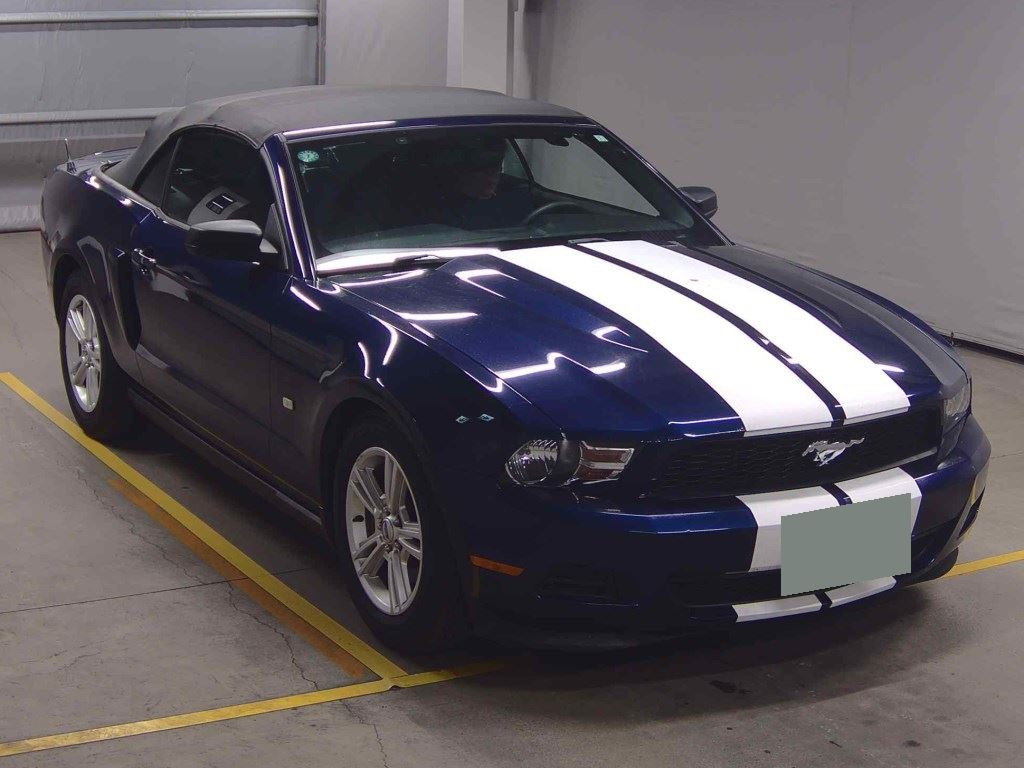 Ford Mustang 2012 z aukcji japońskiej