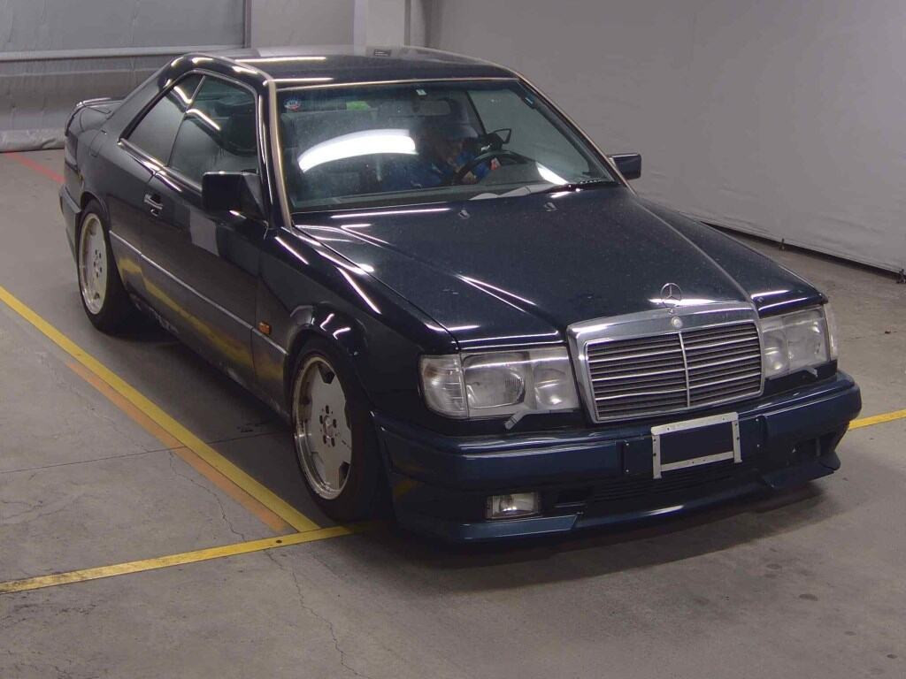 Mercedes-Benz Medium Class 1991 z aukcji japońskiej