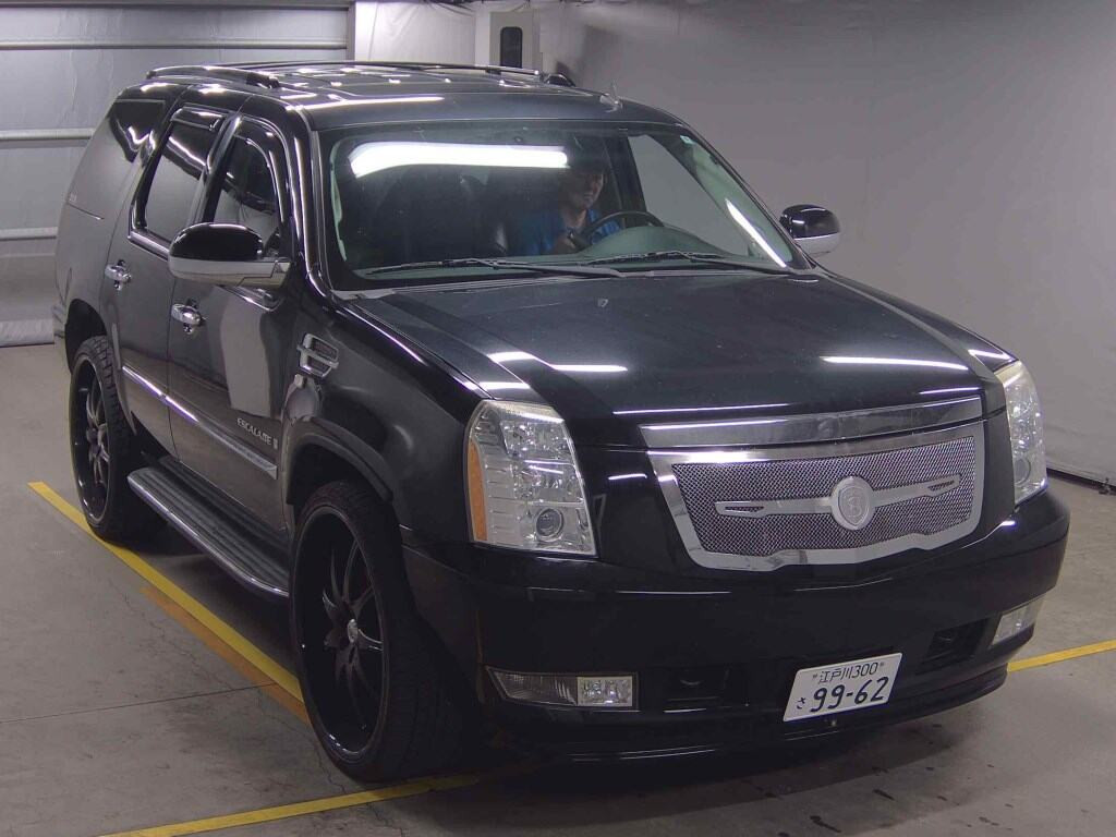 Cadillac Escalade 2009 z aukcji japońskiej