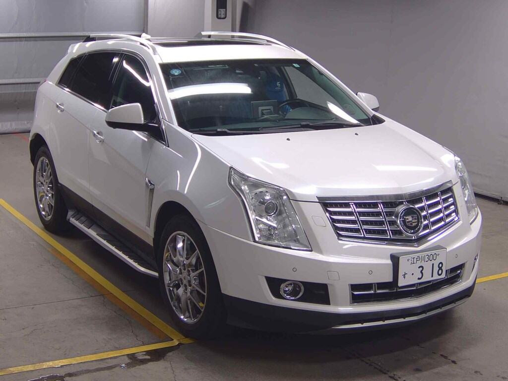 Cadillac SRX Crossover 2013 z aukcji japońskiej
